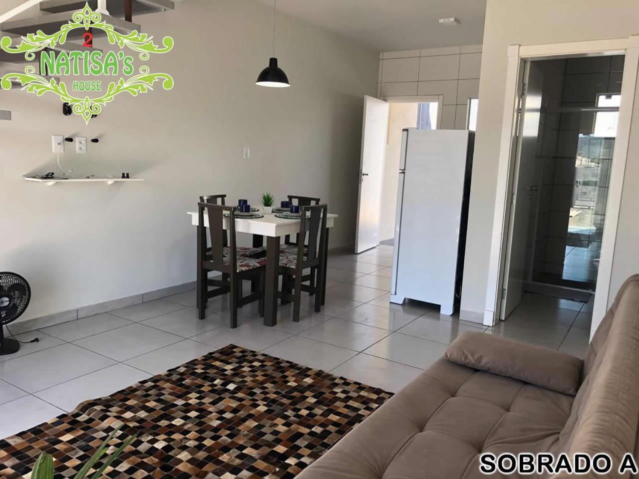 Sobrados Aconchegante Com Piscina "Natisashouse" Villa Bombinhas Eksteriør billede